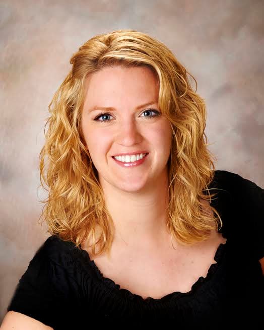 Dr. Rachel A Wozniak, DDS