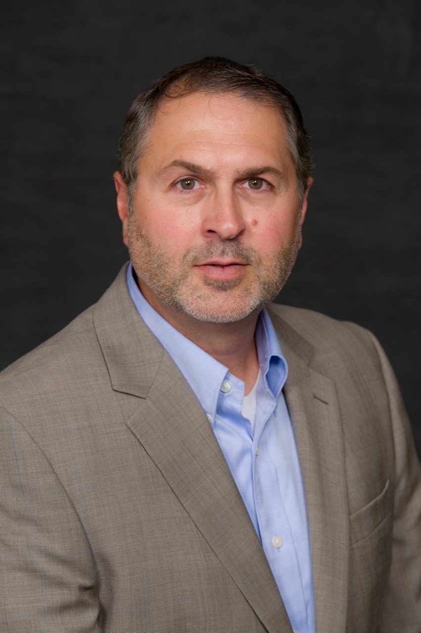 Dr. Thomas Marion Gulibon, MD - Easton, PA - Optometry