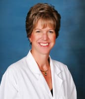 Dr. Pamela Lynn Cosgrove, MD - Cookeville, TN - Optometry