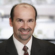 Dr. Michael J Veliky, MD