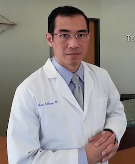 Dr. Tuan D Dang, OD - Pearland, TX - Optometry