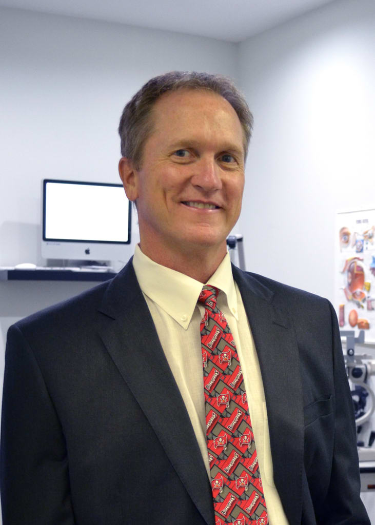 Dr. Jay D Newcomer, OD