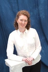 Dr. Erin M Jones, OD