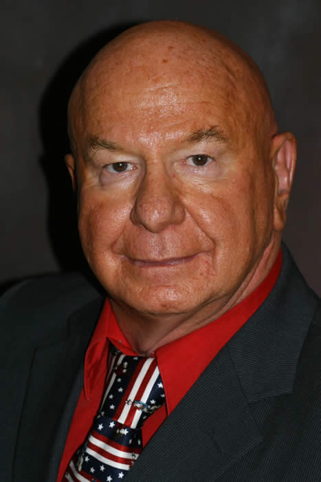Dr. Serge W Wright, OD