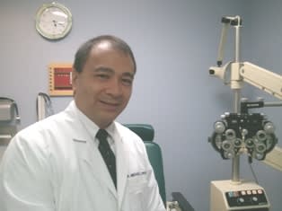 Dr. Michael L Serrano, OD