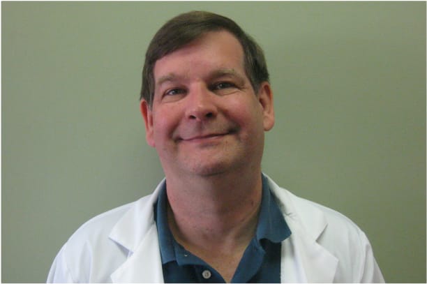 Dr. Kenneth W Hall, OD