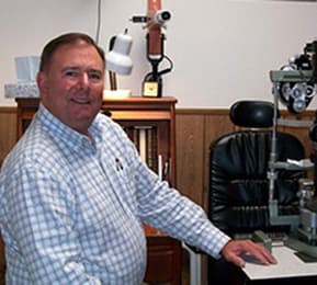 Dr. Paul Smith Crismon, OD - Norwalk, CA - Optometry