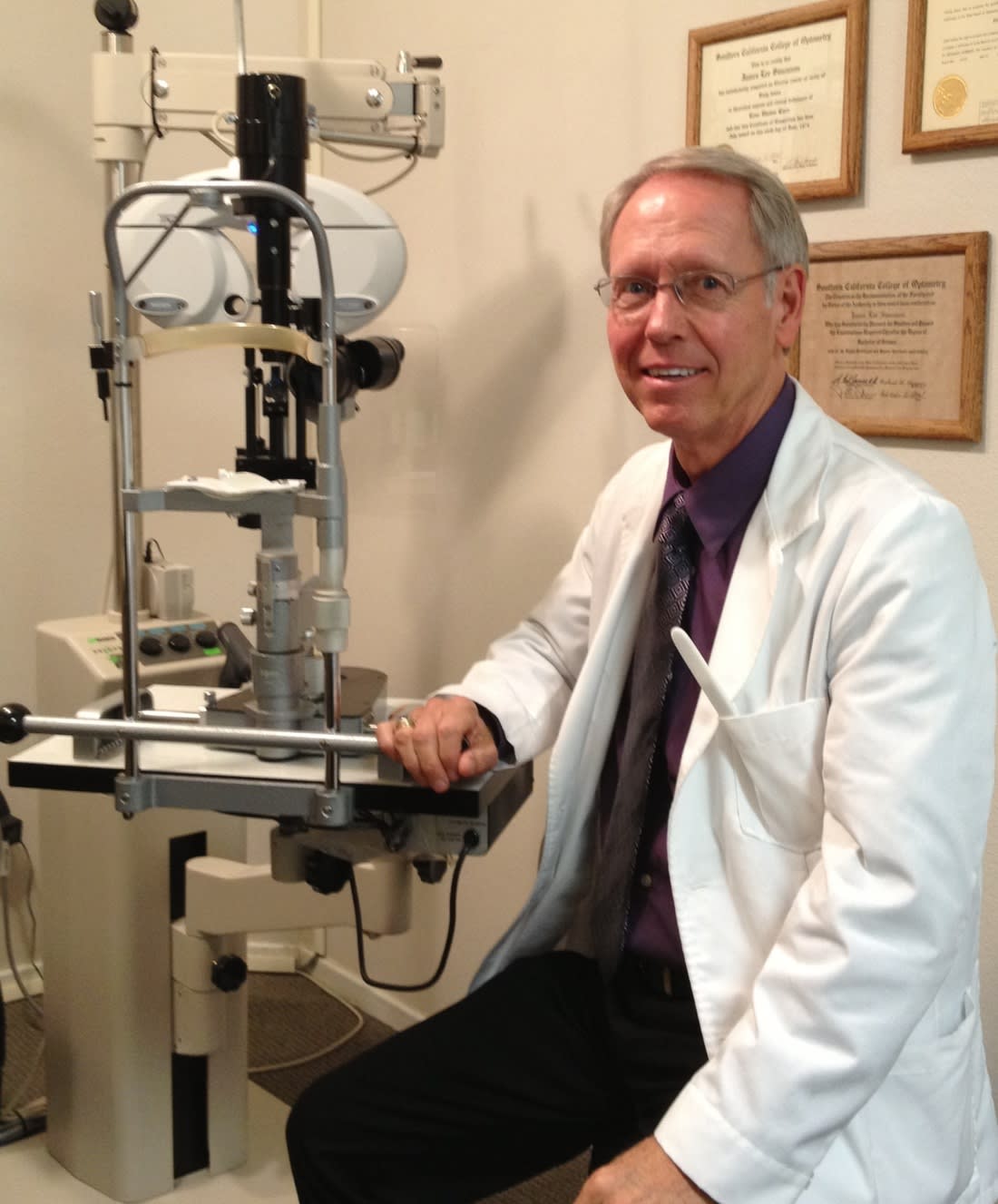 Dr. James L Simonson, OD