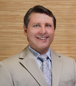 Dr. Gustavo Garmizo, OD