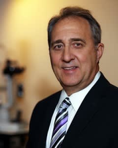 Dr. Larry Dale Holle, OD
