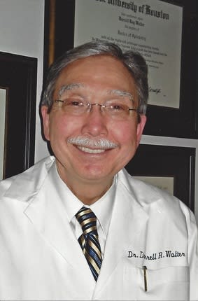 Dr. Darrell R Walter, OD