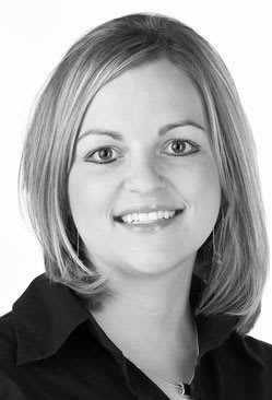 Dr. Jessica Mai, MD - Topeka, KS - Optometry