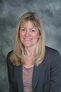 Dr. Eileen M Curtin, OD