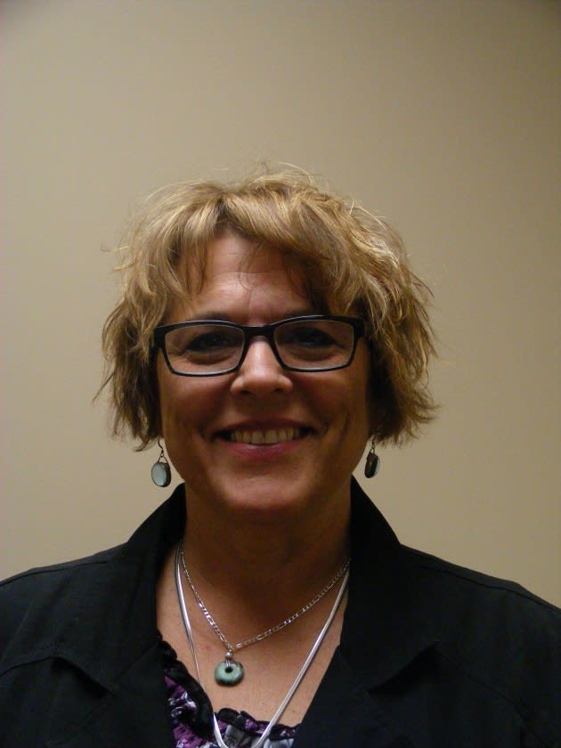 Dr. Susan M Perdue, OD
