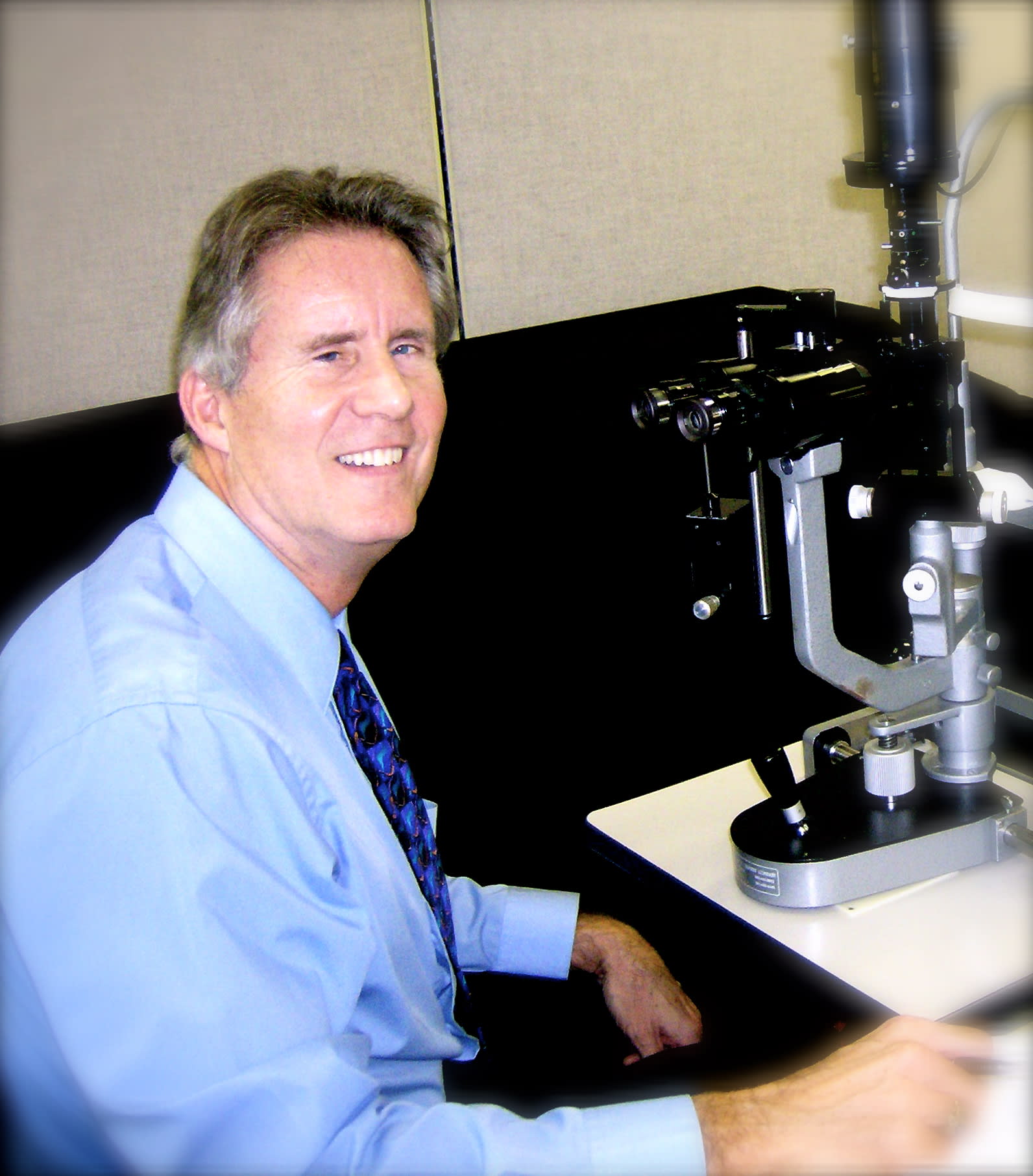 Dr. Joseph J Lawless, OD