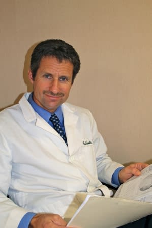 Dr. Carl A Sakovits