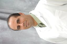 Dr. Umar Ishaque, OD - Duluth, GA - Optometry