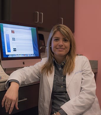 Dr. Courtney Michelle Dryer, OD - Charlotte, NC - Optometry