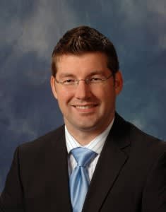 Dr. Michael Ryan Derhodge, MD