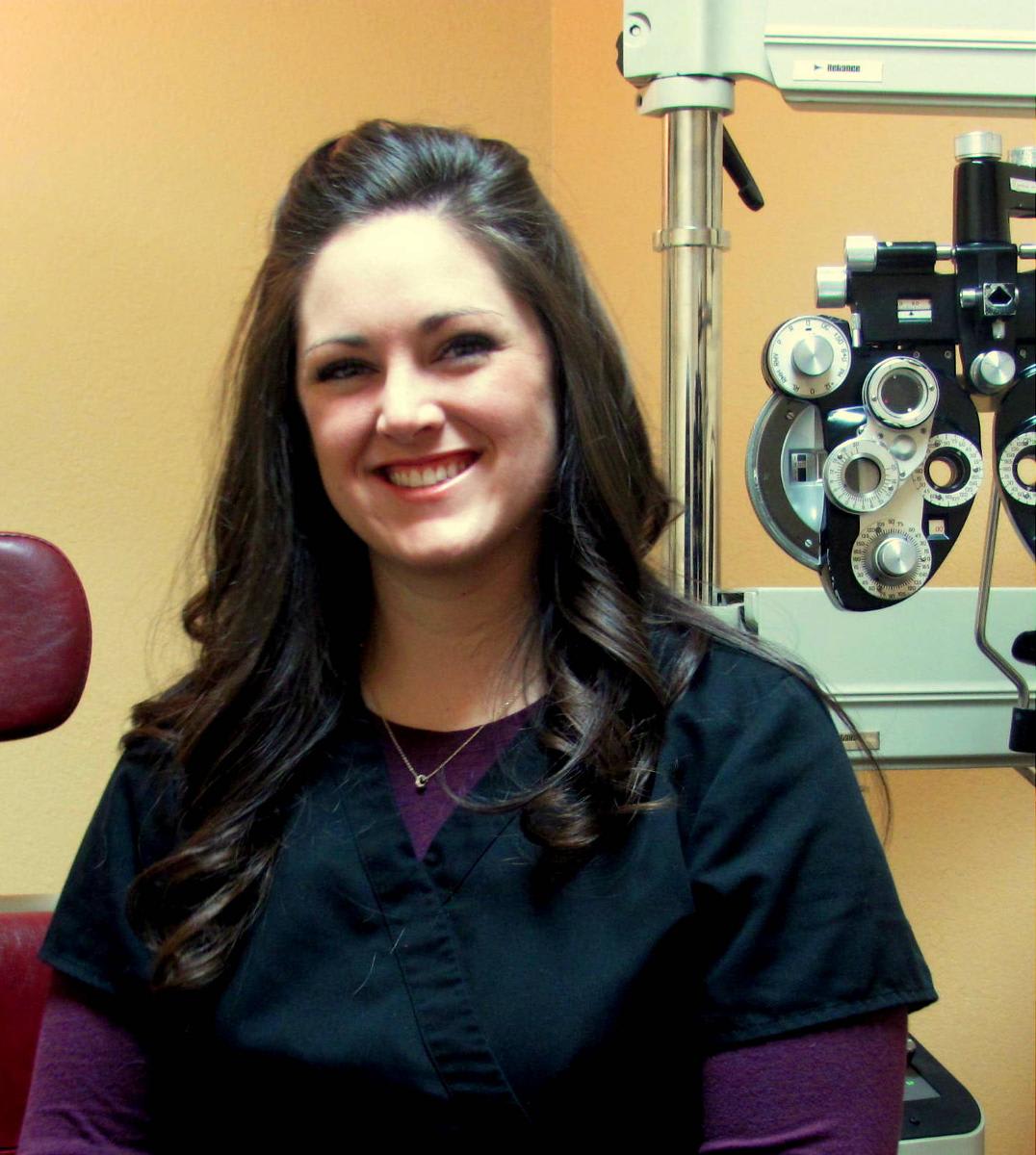 Dr. Courtney D Perry, OD