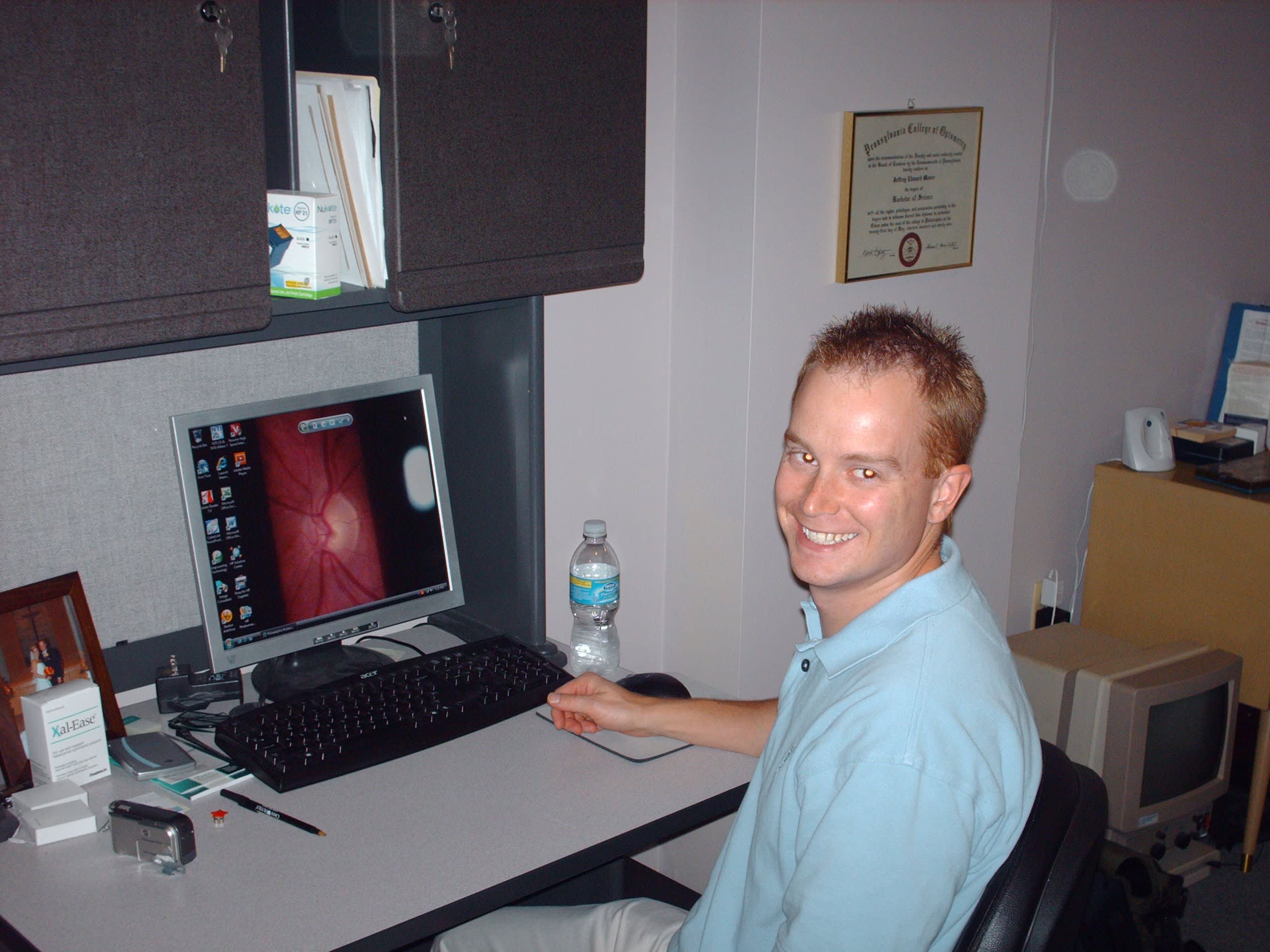 Dr. Jeffrey Edward Moore, OD