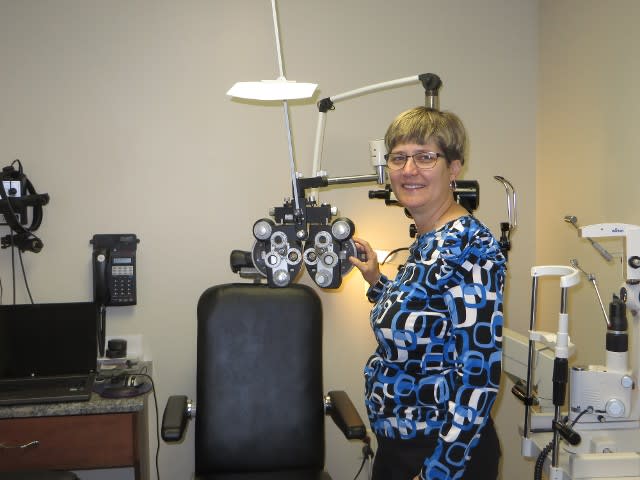 Dr. Julia Dawn Milanak, OD
