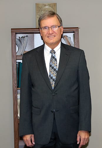 Dr. Thomas R Zachman, OD