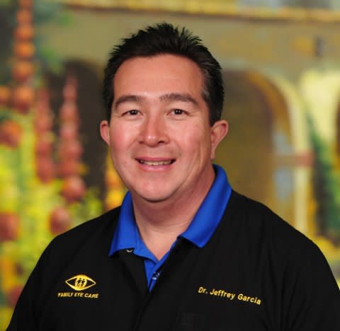 Dr. Jeffrey Garcia, OD