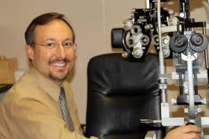 Dr. Robert Edward Kennedy, OD - Van Buren Twp, MI - Optometry