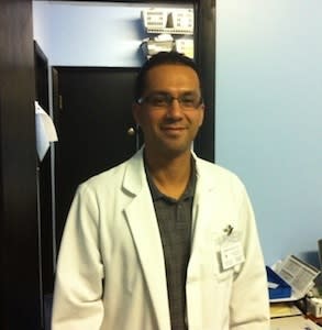 Dr. Alejandro Jose Ramirez, OD - Melrose Park, IL - Optometry