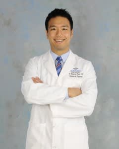 Dr. Tayoung Thomas Chwe
