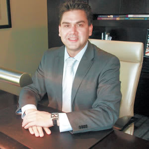 Dr. Brian E Mussett, MD