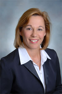 Dr. Diana G Karnavas, MD - Warren, OH - Podiatry