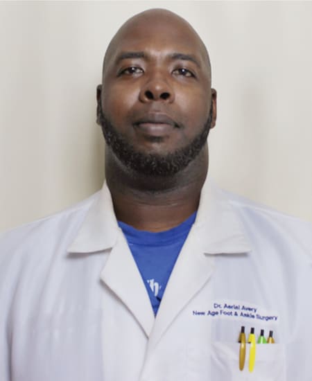 Dr. Aerial A Avery, MD - Ada, OK - Podiatry