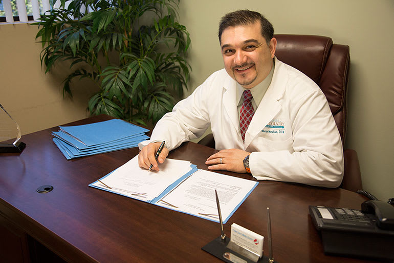 Dr. Martin Moradian, MD