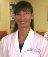 Dr. Holly Beck, MD - Silver Spring, MD - Podiatry