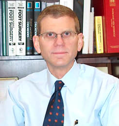 Dr. Kenneth Martin Leavitt, MD