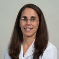 Dr. Stephanie Bui, MD - Los Angeles, CA - Adolescent Medicine, Internal Medicine, Pediatrics