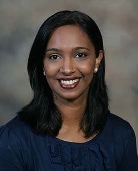 Dr. Uzma Mohsin Muneer, DO - Elmhurst, IL - Pediatrics