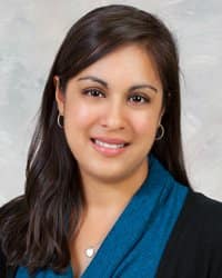 Dr. Harleena Kiran Kendhari, MD - Peoria, IL - Pediatrics