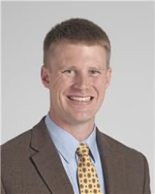 Dr. Neal Fruet Chaisson, MD - Cleveland, OH - Critical Care Medicine, Internal Medicine, Pulmonology