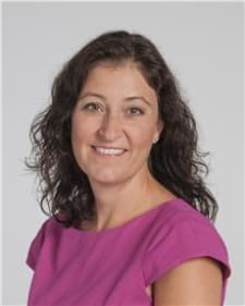Dr. Lisa Desantis, MD - Solon, OH - Family Medicine