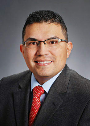 Dr. Juan Pablo Ruiz, MD - Wauwatosa, WI - Pulmonology, Family Medicine, Pediatrics