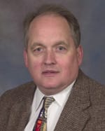 Dr. Stewart Charles Garneau, MD - Moline, IL - Internal Medicine, Oncology
