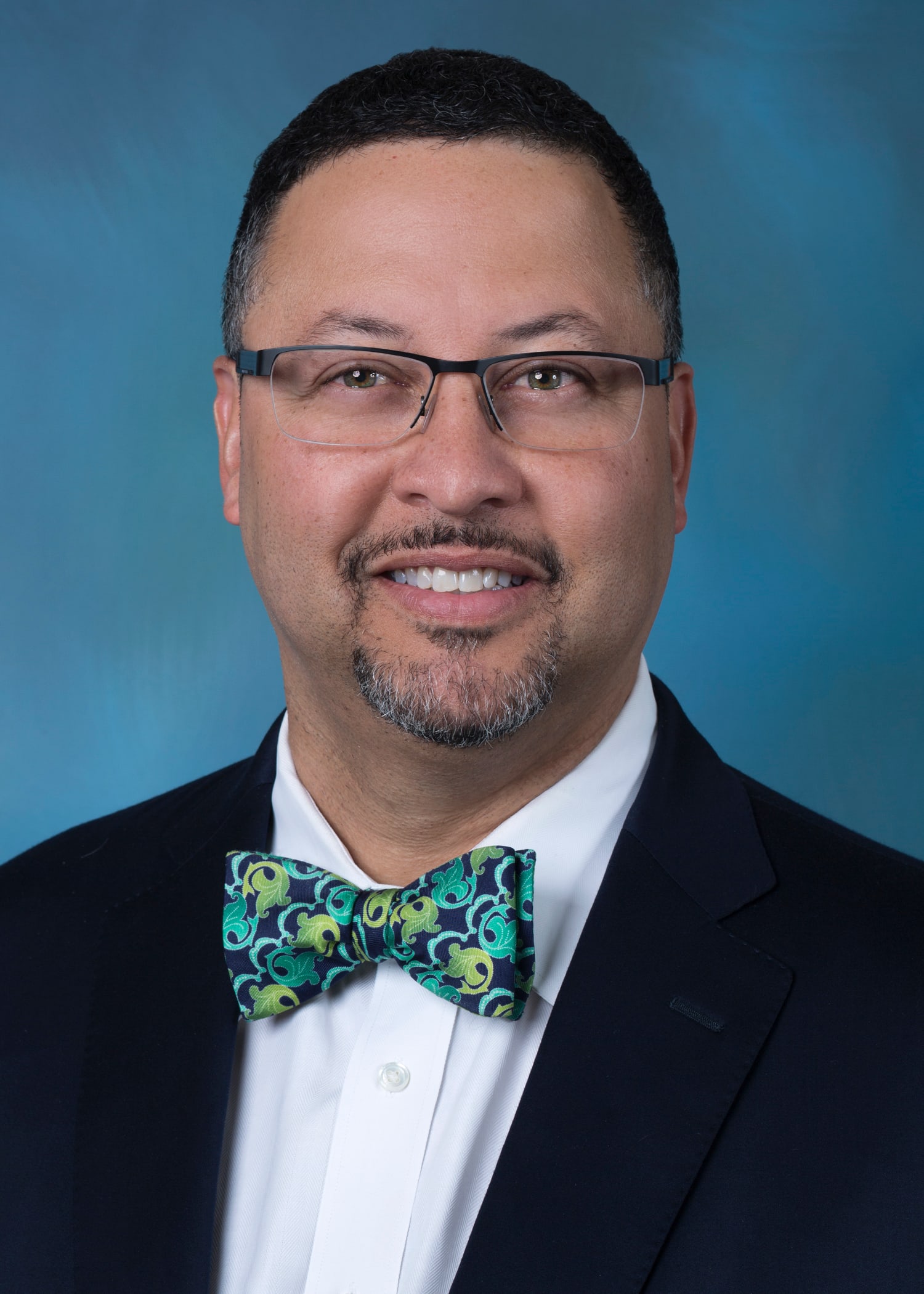 Dr. Ronald E Delanois, MD