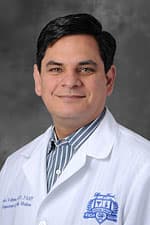 Dr. Felix Mario Valbuena Jr, MD - Detroit, MI - Family Medicine
