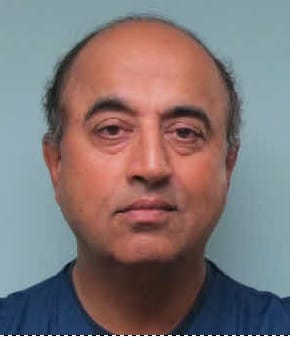 Dr. Dilip Madhubhai Desai - Flint, MI - Gastroenterology, Internal Medicine