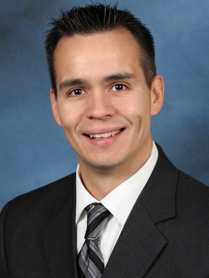 Dr. Moises Steven Googe, DO - Greenville, MI - Neurological Surgery