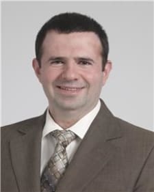 Dr. Leonardo Taher, MD - Elyria, OH - Nephrology, Internal Medicine