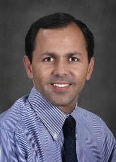 Dr. Gustavo Daniel Alday, MD - Danbury, CT - Internal Medicine, Hospital Medicine
